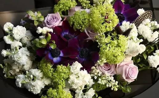 今天万年历2028年11月18日领结婚证的好日子,领证吉日