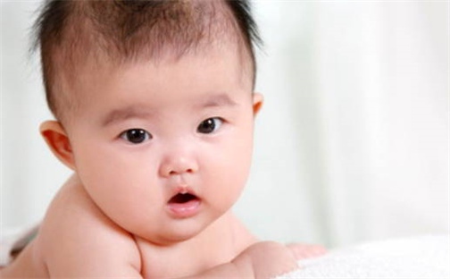 周姓男孩子取名
