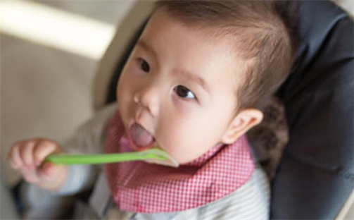 林姓女孩子取名